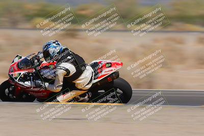 media/Oct-09-2022-SoCal Trackdays (Sun) [[95640aeeb6]]/Turn 15 Inside Distant Pans (1145am)/